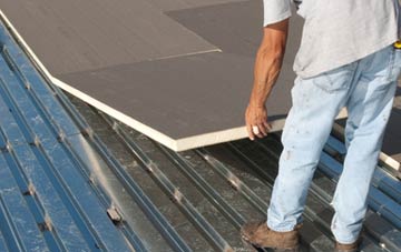 benefits of insulating Cwm Gelli flat roofing